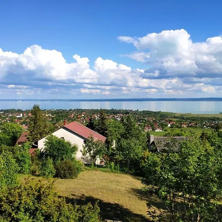 Rabaguzia - Haz Csodas Balatoni Panoramaval 別荘 *